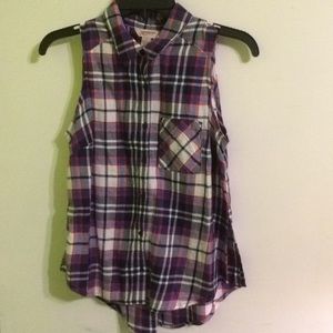Red white and blue plaid button-up tank top